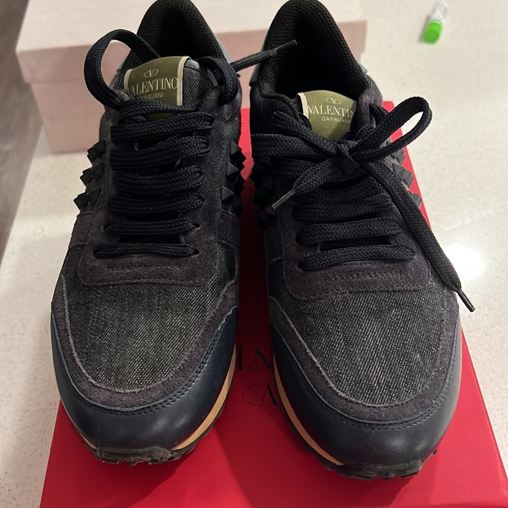 Valentino - Rockstud athletic sneakers - Size 37 - Brand New In Box never worn